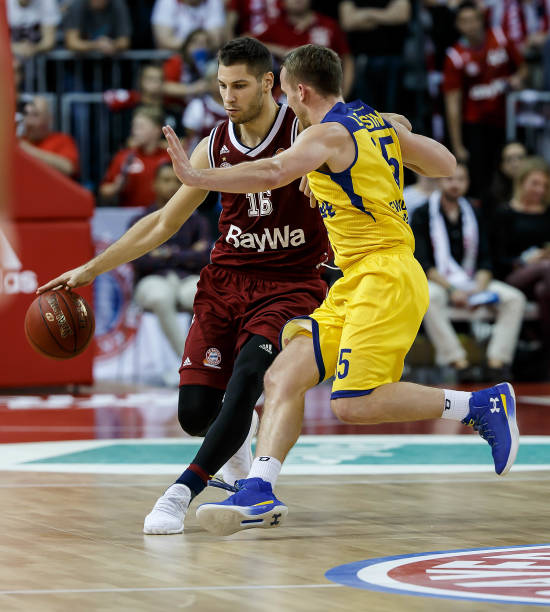 最年轻的M 最年轻的M