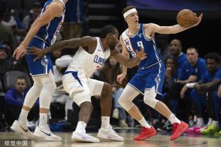 向高风险高 向高风险高